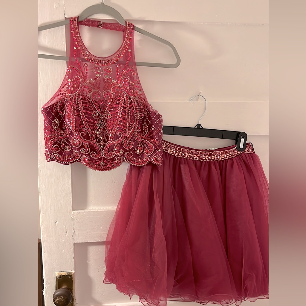 Blush, 2-Piece Beaded Dress, Size 2. Halter Top, Keyhole Back, Tulle Skirt